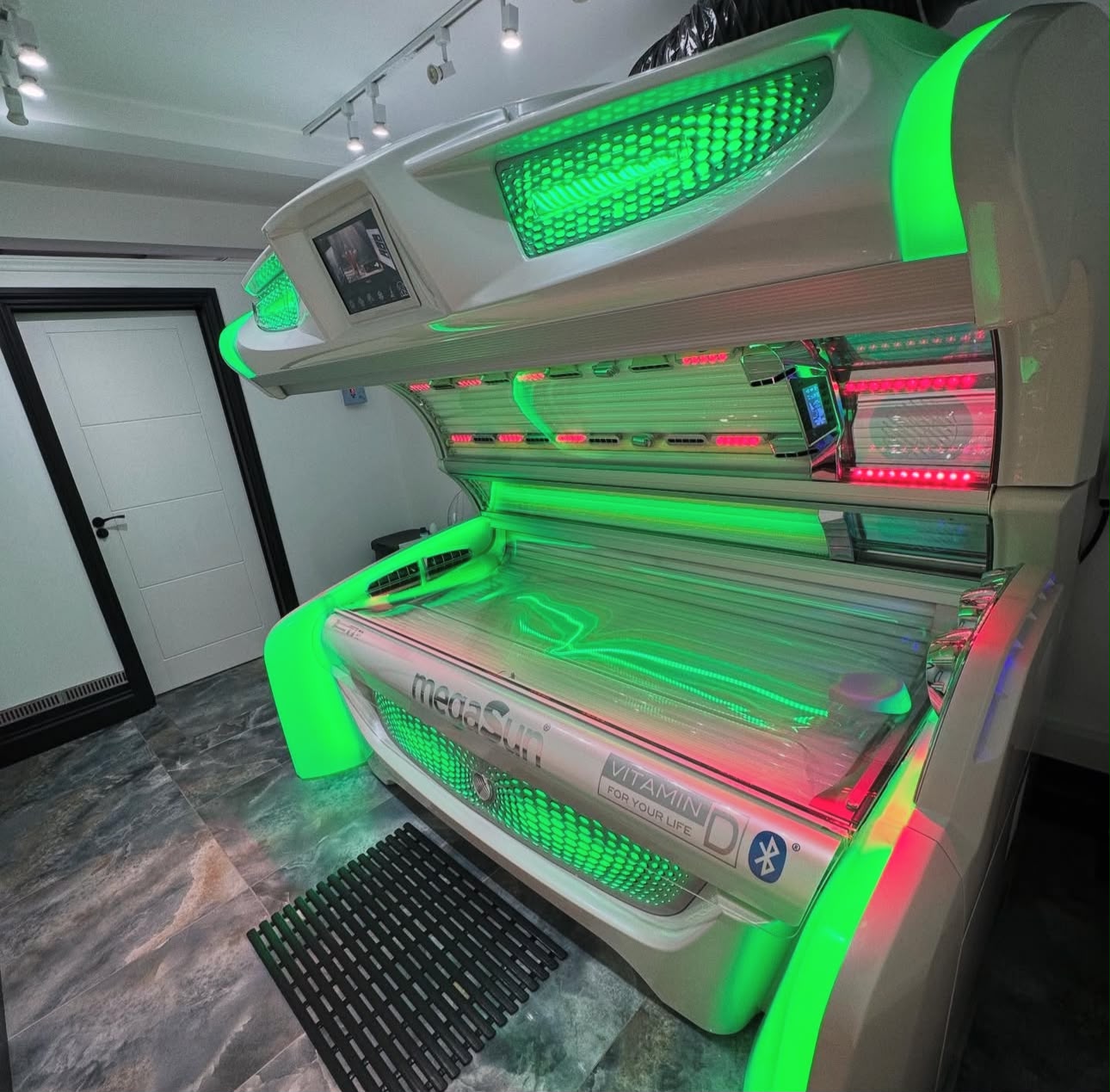Brand new Megasun 7800 sunbed at Tan Eazy